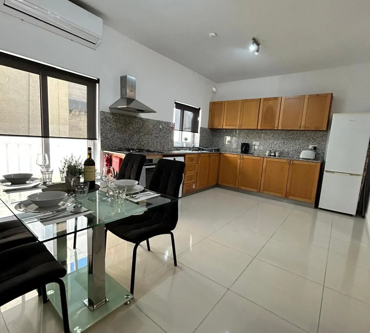 Tjs Apartments 2 Gzira
